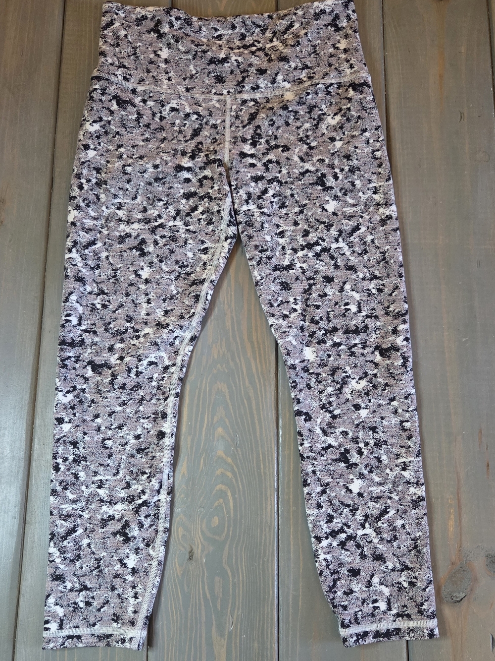 Athleta Elation 7/8 Leggings Small Brown Black Print High Rise Yoga Pants